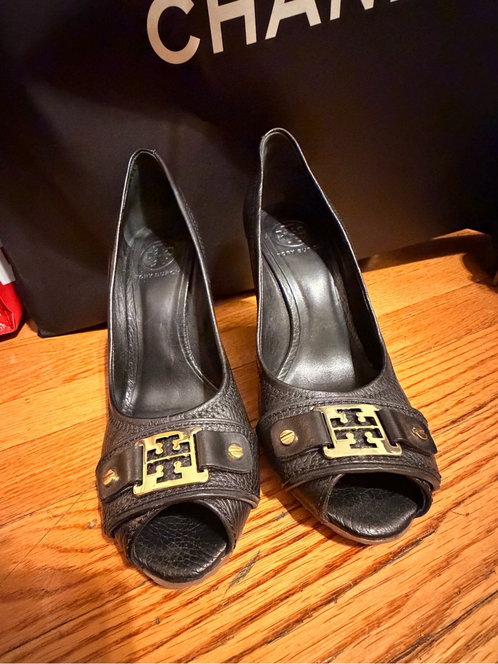 Tory Burch Black Leather Peep-Toe Heels with Gold Logo Hardware Size 8